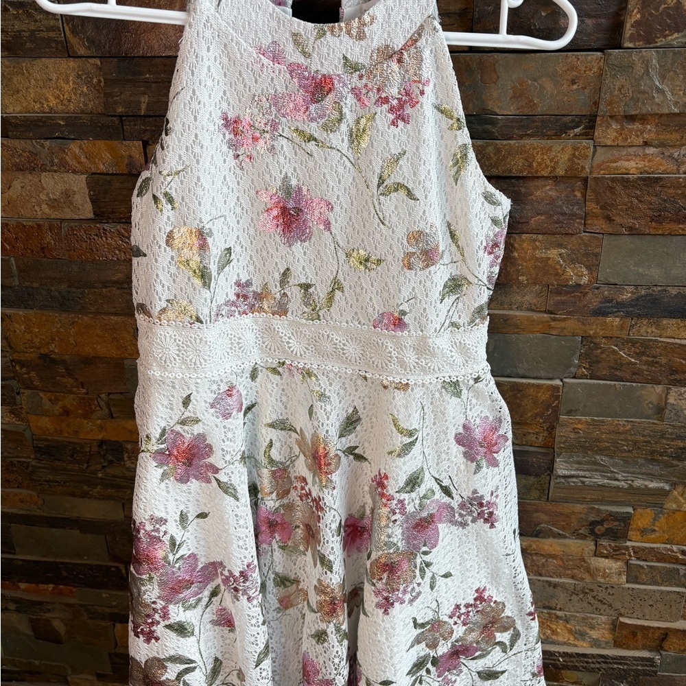 Floral Lace Kids Dress - Picture 3 of 9